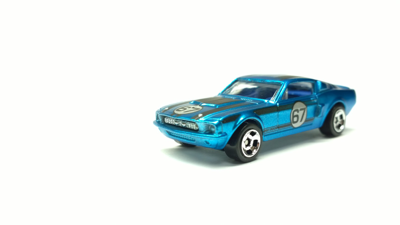 Illustration for article titled Just simple fun with potato-cam and a Shelby GT FIVE